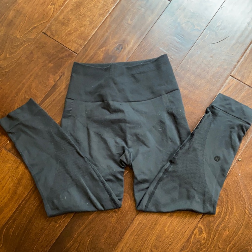 Lululemon leggings, grey size 4